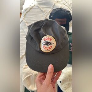 Set of 4 baseball caps!